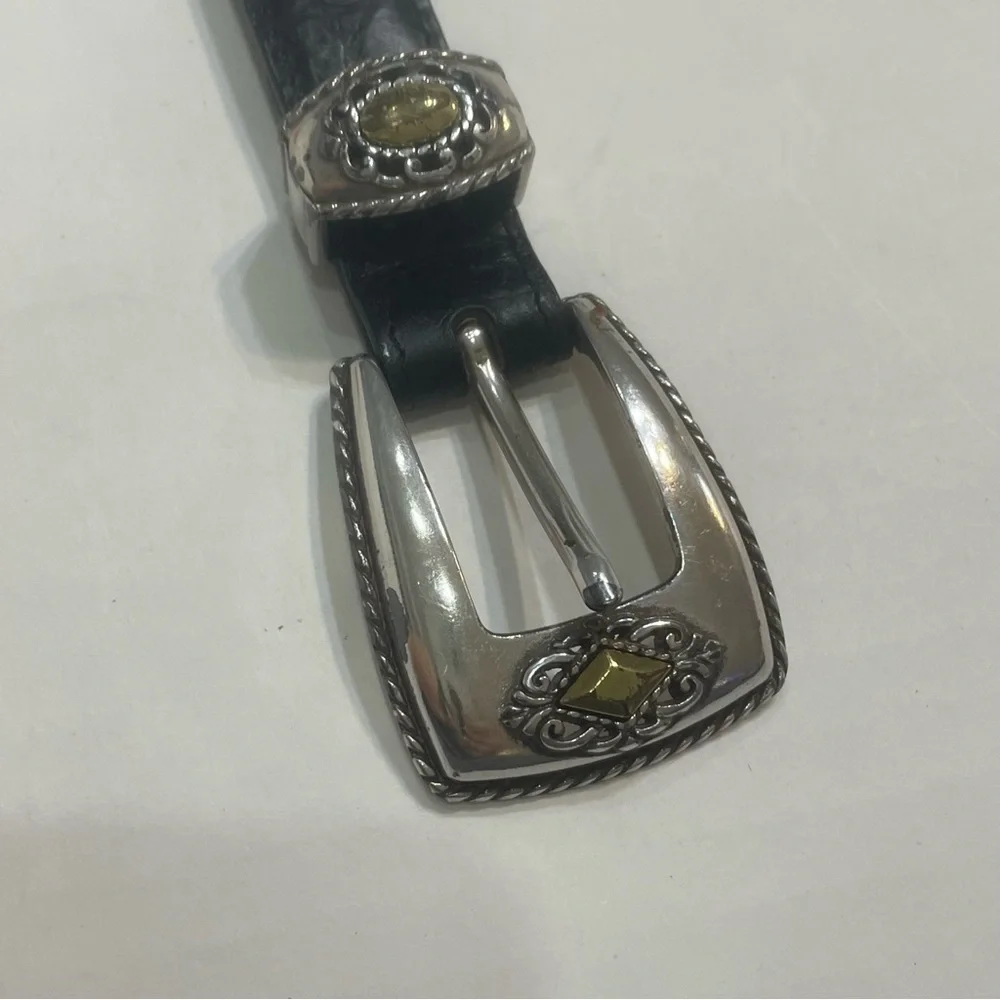 Brighton Black Leather Belt Silver Accent. Size M/30. Style 40383. Pre-owned.